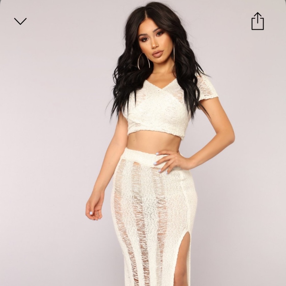 2 piece bikini cover up. Top with skirt.